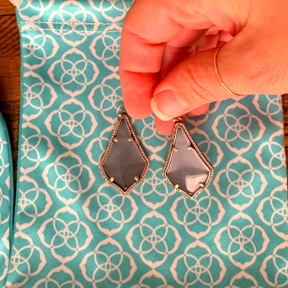 Kendra Scott slate earrings